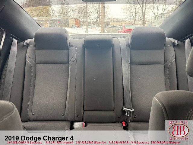 Used 2019 Dodge Charger SXT w/ Driver Confidence Group image 20