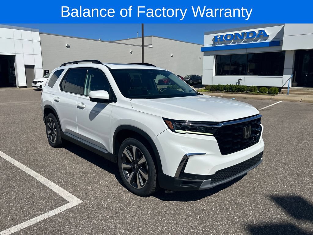 Used 2023 Honda Pilot Elite image 2