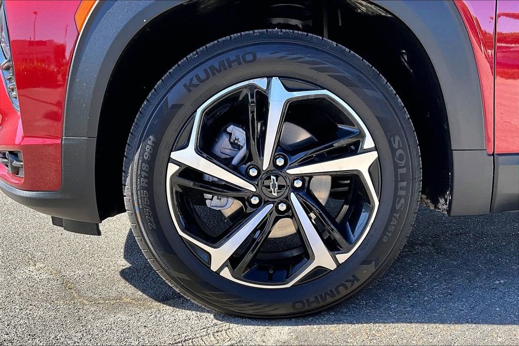 Used 2022 Chevrolet TrailBlazer RS image 34