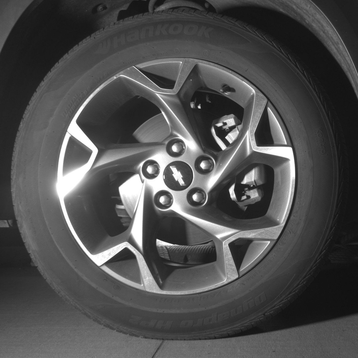Used 2025 Chevrolet Trax LT FWD image 13