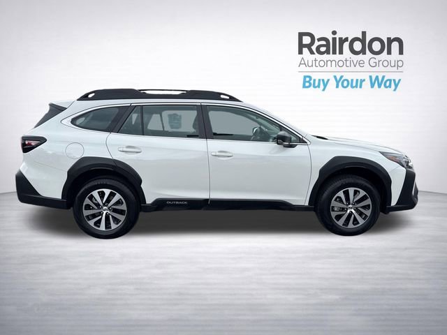 Used 2025 Subaru Outback AWD/4WD image 8