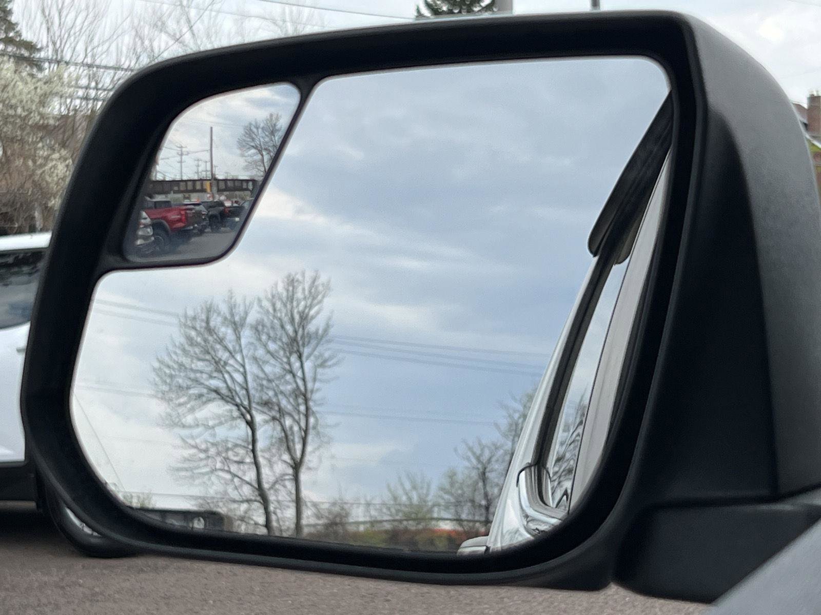 Used 2019 Chevrolet Colorado LT w/ LT Convenience Package image 33
