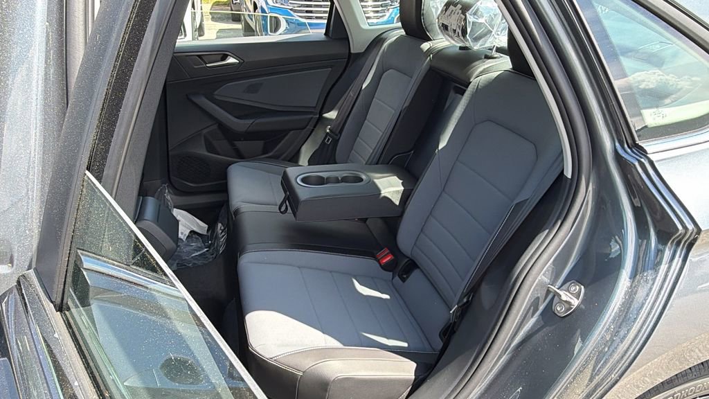 New 2026 Volkswagen Jetta SE image 12