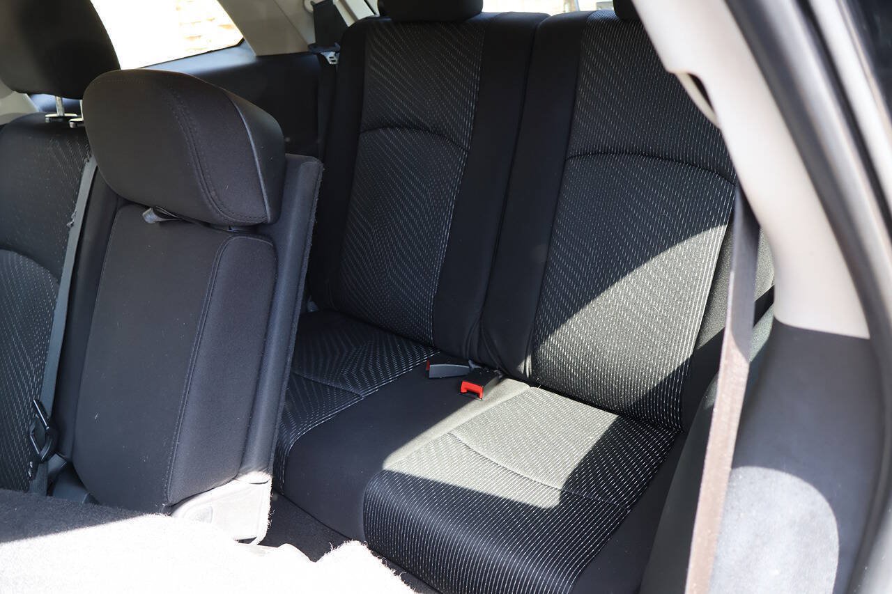 Used 2014 Dodge Journey SXT w/ Flexible Seating Group FWD image 17