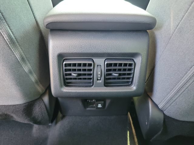 Used 2025 Toyota Camry LE FWD image 12
