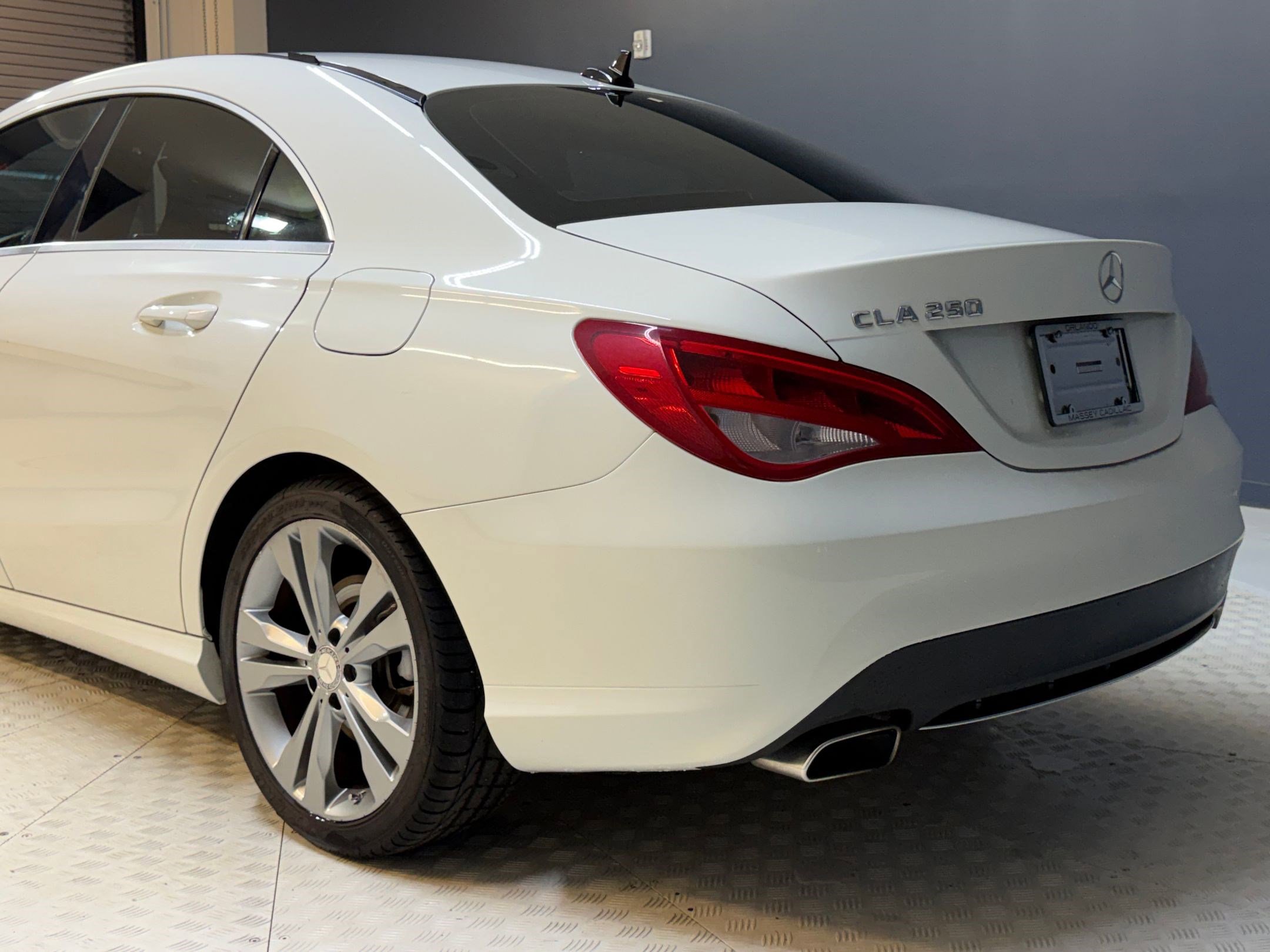 Used 2015 Mercedes-Benz CLA 250 image 20