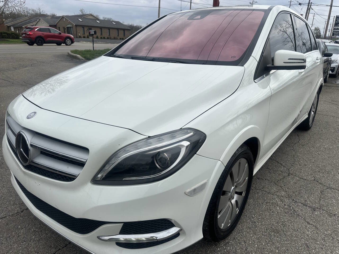 Used 2016 Mercedes-Benz B 250e image 2
