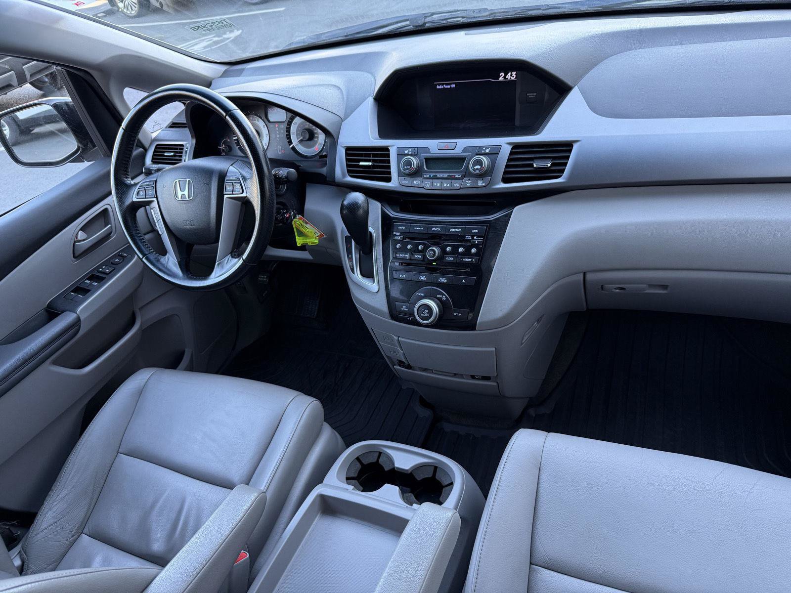 Used 2013 Honda Odyssey EX-L image 23