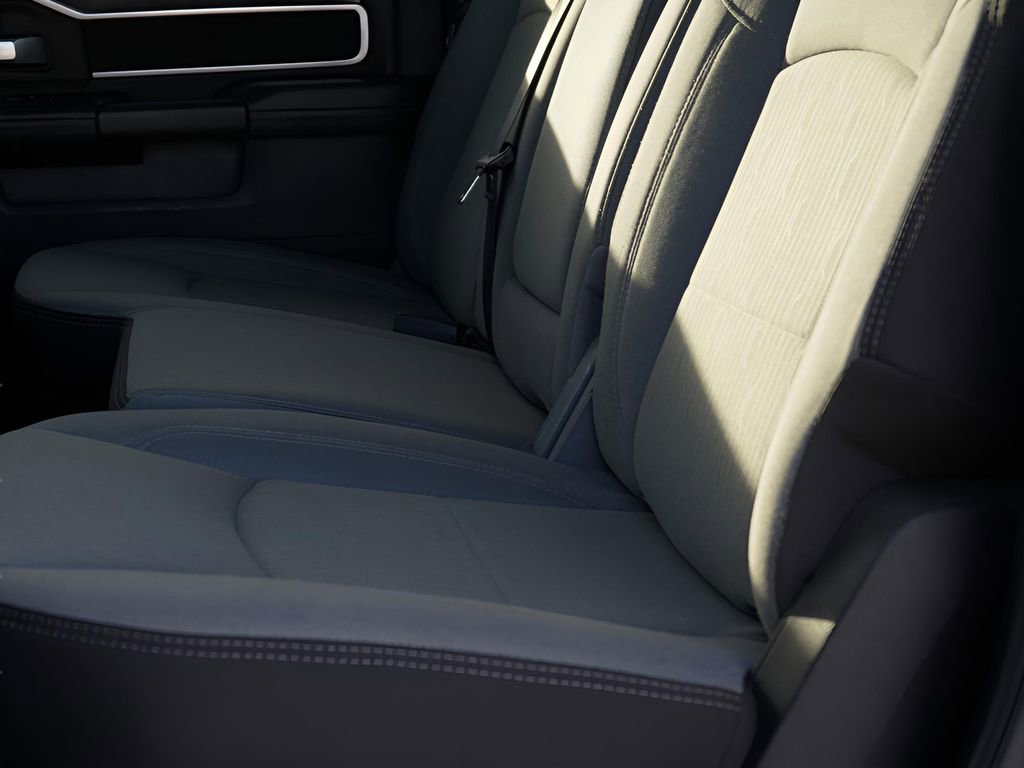 Used 2024 RAM 3500 Big Horn image 17