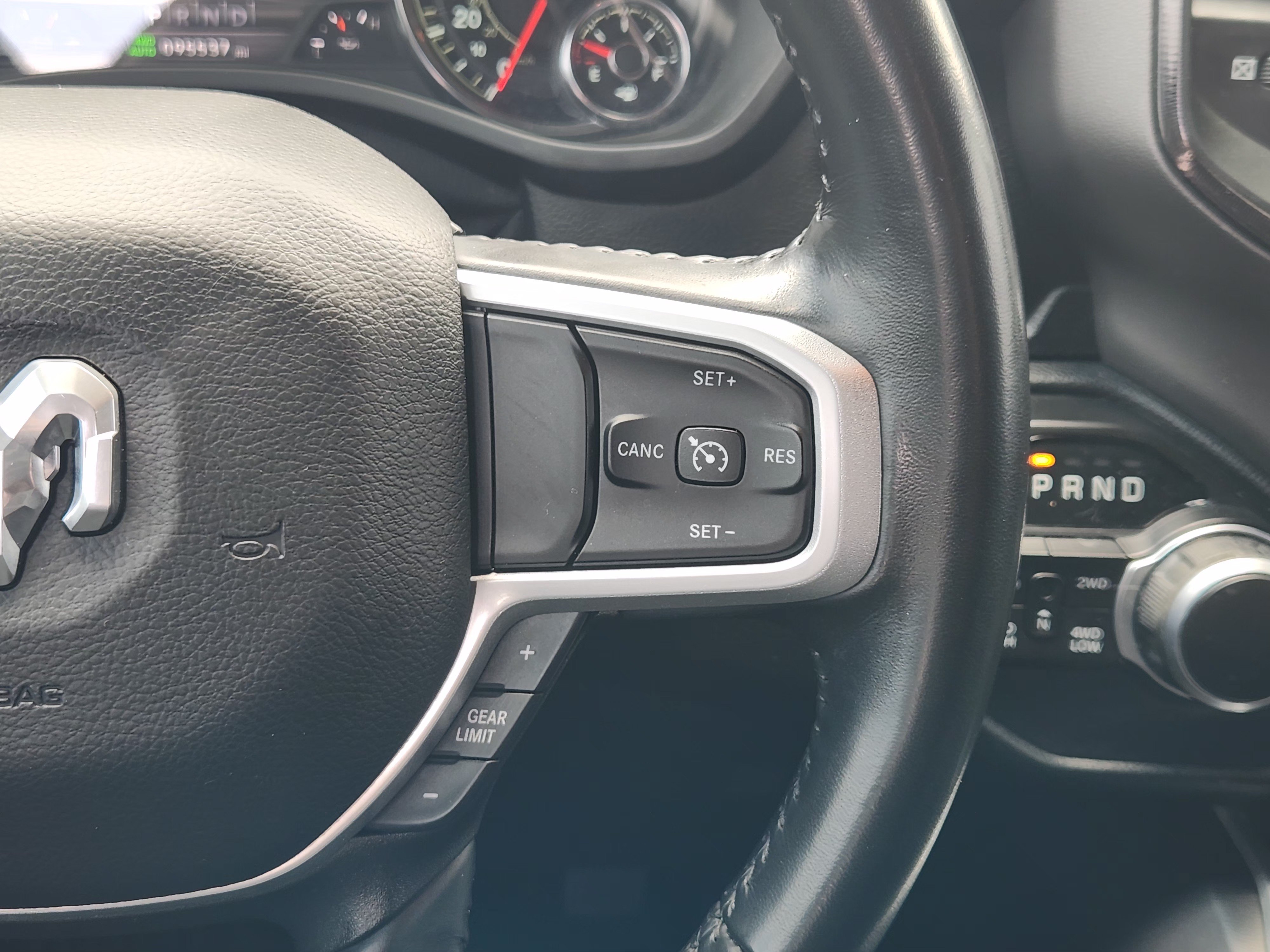 Used 2022 RAM 1500 Big Horn AWD/4WD image 29
