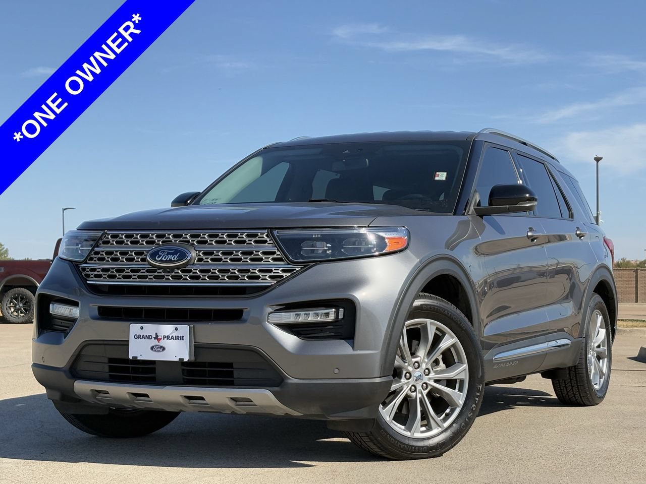 Certified 2022 Ford Explorer Limited w/ Equipment Group 301A RWD image 2