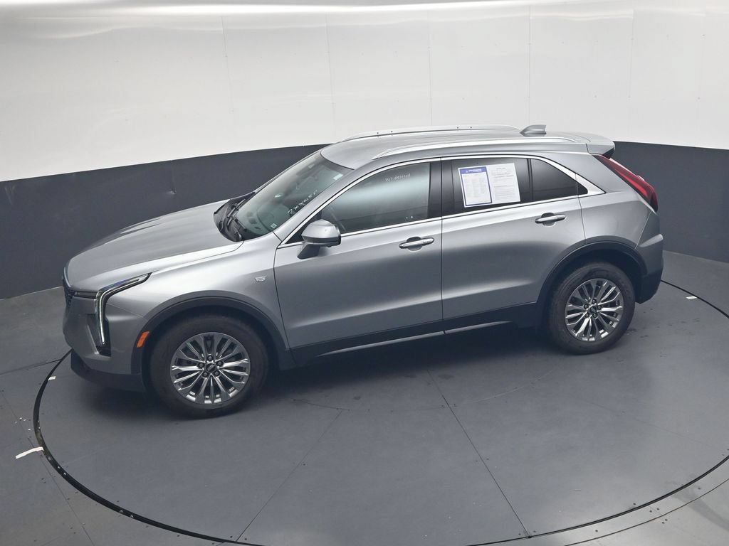 Used 2025 Cadillac XT4 Premium Luxury FWD image 32