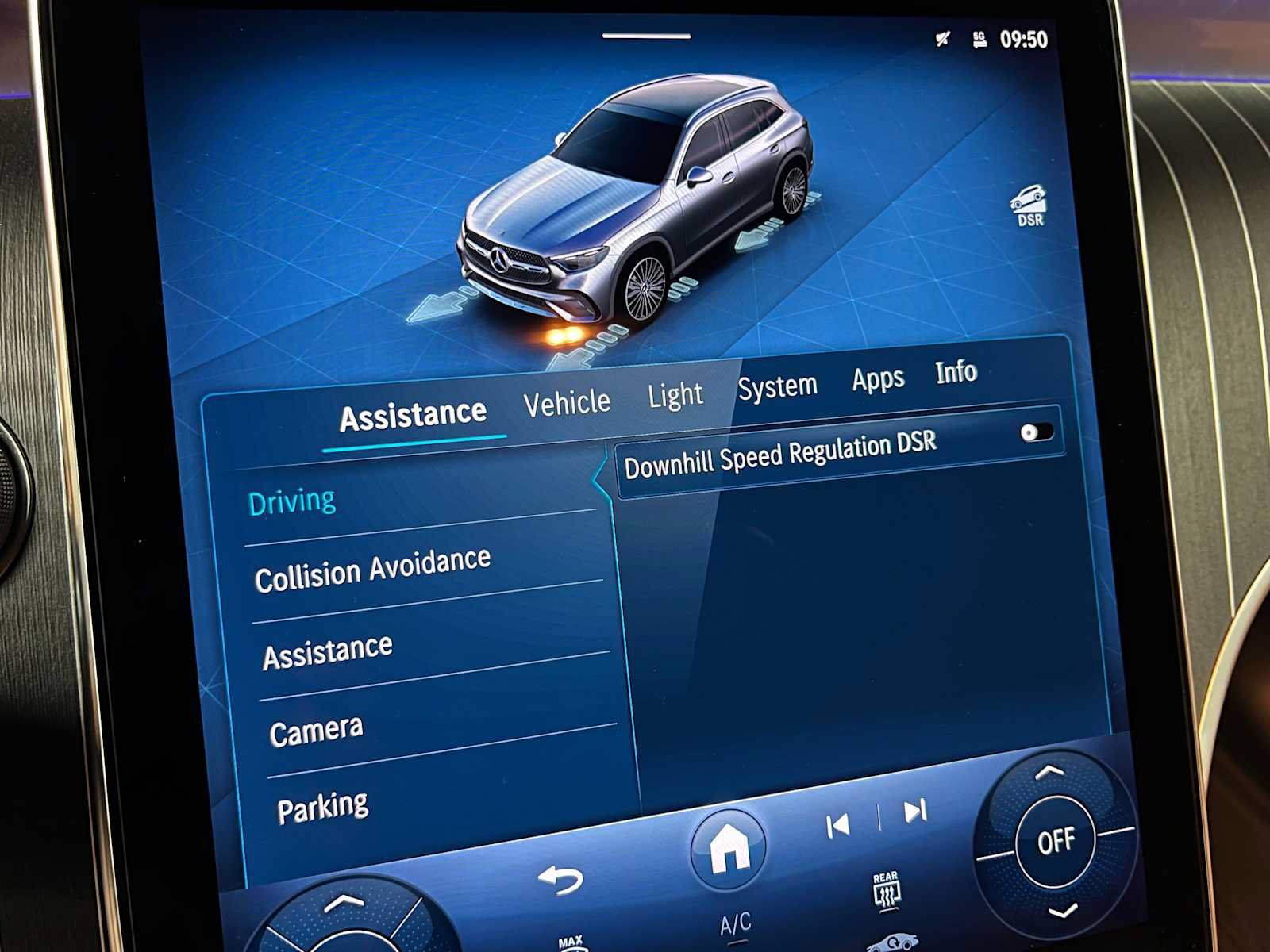 Used 2026 Mercedes-Benz GLC 300 4MATIC image 37