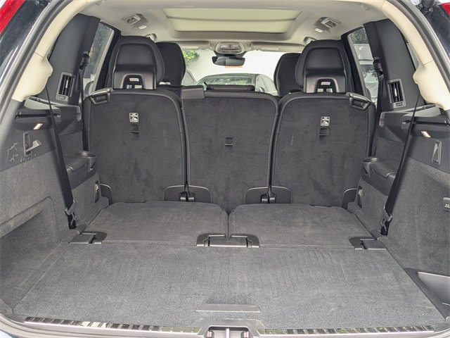 New 2024 Volvo XC90 B5 Plus w/ Protection Package Premier image 28