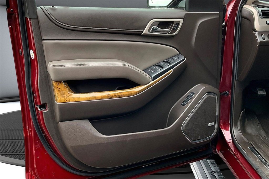 Used 2017 GMC Yukon Denali w/ Open Road Package image 20