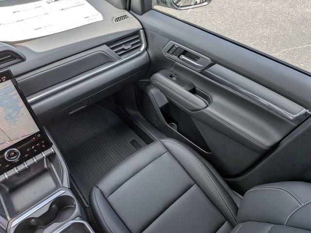 New 2027 GMC Terrain Elevation w/ Elevation Premium Package AWD/4WD image 18