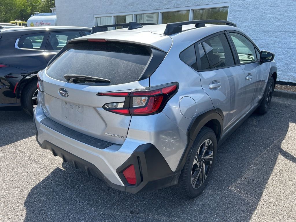 Used 2024 Subaru Crosstrek 2.0i Premium AWD/4WD image 5