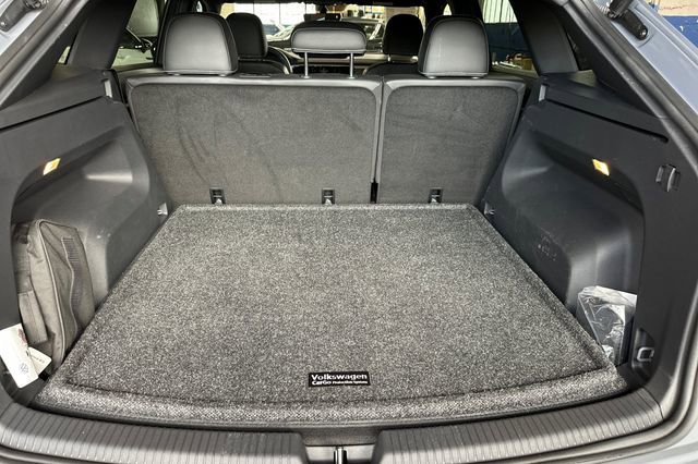 Certified 2022 Volkswagen Atlas Cross Sport SE AWD/4WD image 19