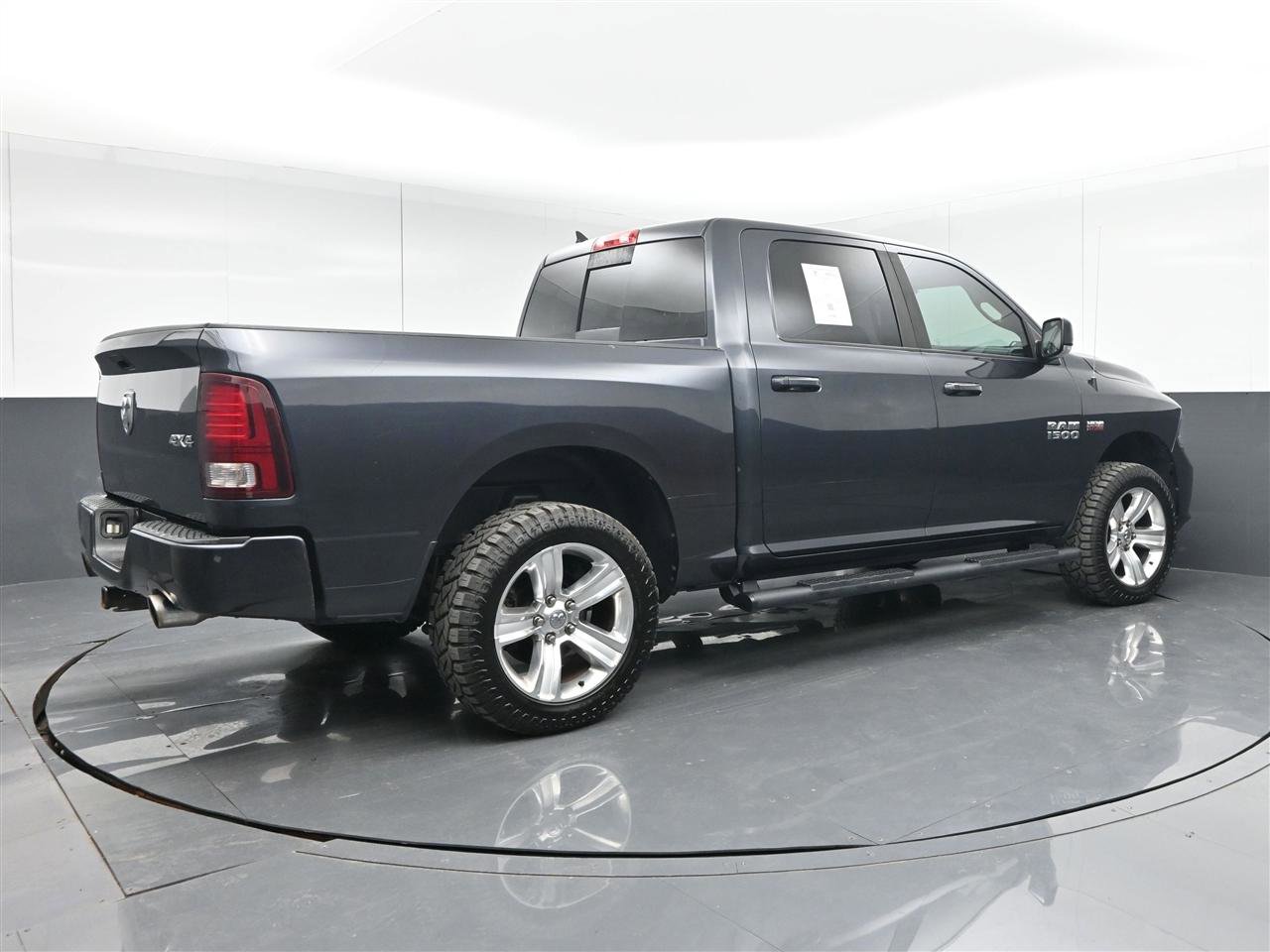 Used 2015 RAM 1500 Sport w/ Convenience Group AWD/4WD image 5