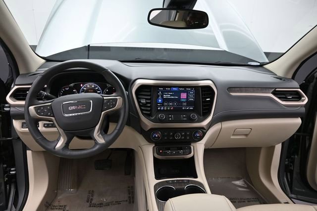 Used 2023 GMC Acadia Denali AWD/4WD image 16