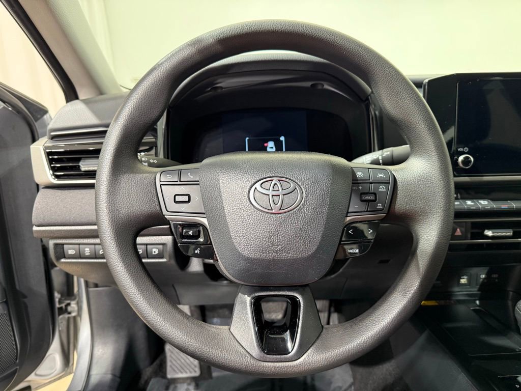 Certified 2025 Toyota Camry SE image 21
