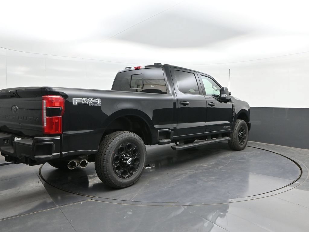 New 2026 Ford F250 Lariat w/ Black Appearance Package AWD/4WD image 11