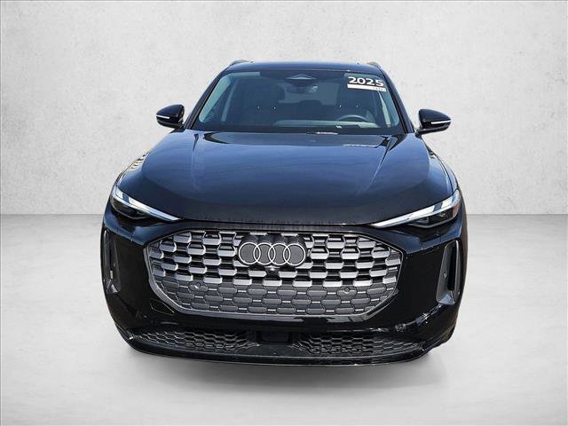 Certified 2025 Audi Q5 Premium w/ Convenience Package video 2