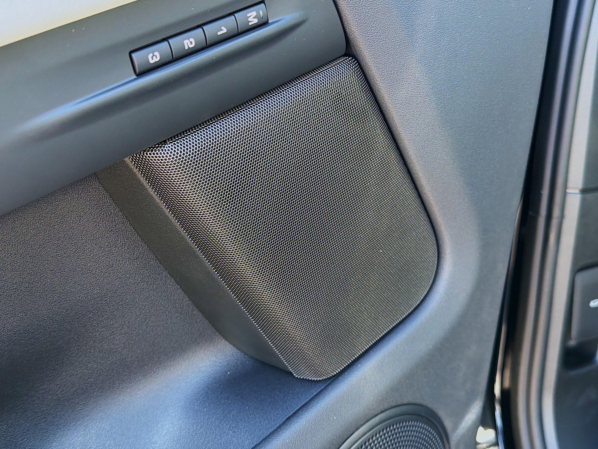 New 2026 Land Rover Range Rover Evoque Dynamic SE image 23