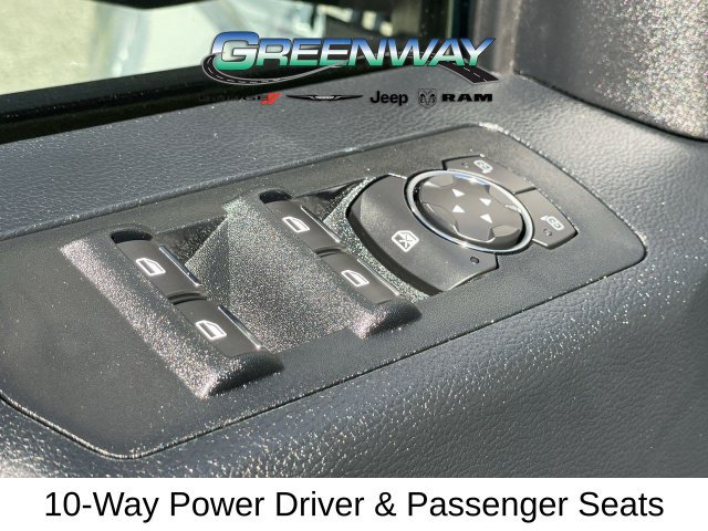 Used 2018 Ford F150 XLT w/ Equipment Group 302A Luxury AWD/4WD image 18