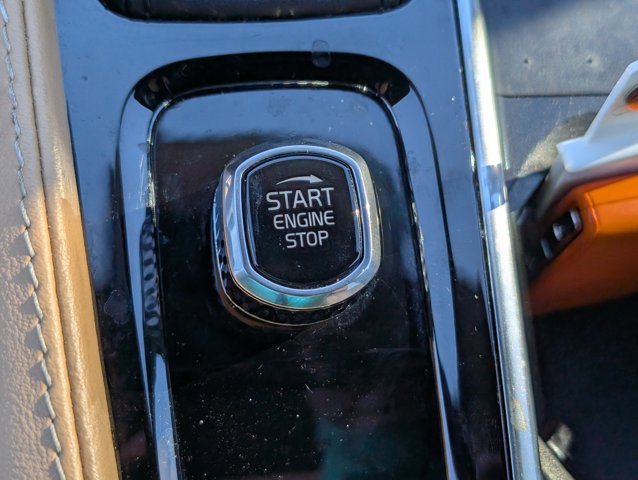 Used 2022 Volvo XC90 T6 Inscription w/ Advanced Package image 30