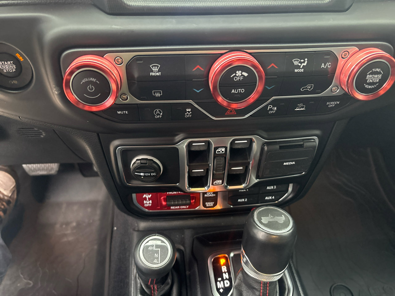 Used 2021 Jeep Wrangler Unlimited Rubicon image 18