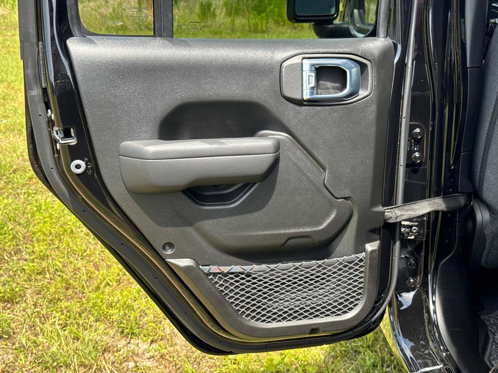 New 2026 Jeep Wrangler Unlimited Sport AWD/4WD image 11