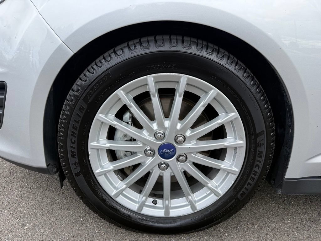 Used 2013 Ford C-MAX Energi SEL FWD image 30