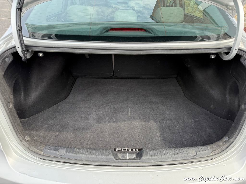 Used 2015 Kia Forte LX image 8