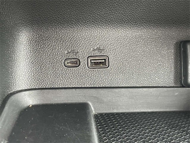 Certified 2024 Chevrolet Traverse LT image 21