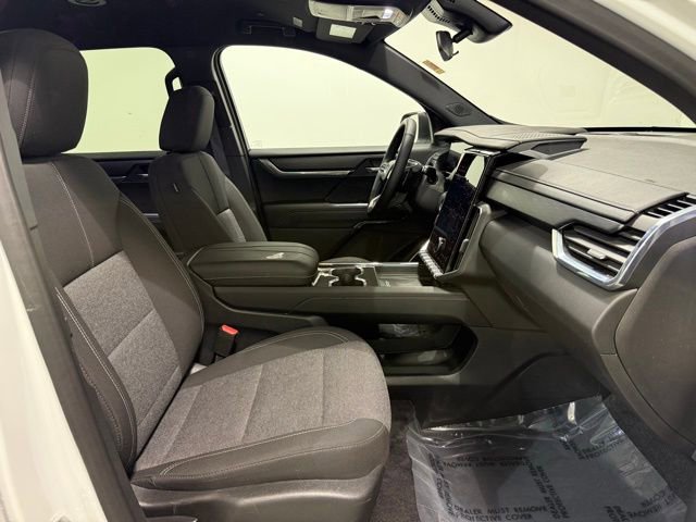 Certified 2025 GMC Acadia Elevation image 31