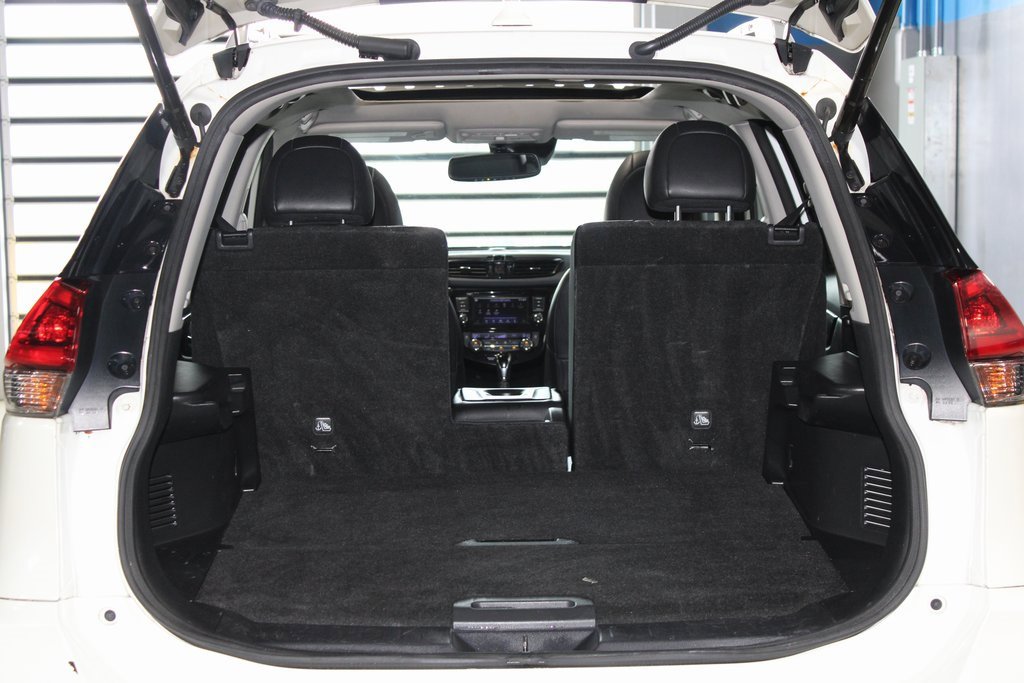 Used 2019 Nissan Rogue SL image 41