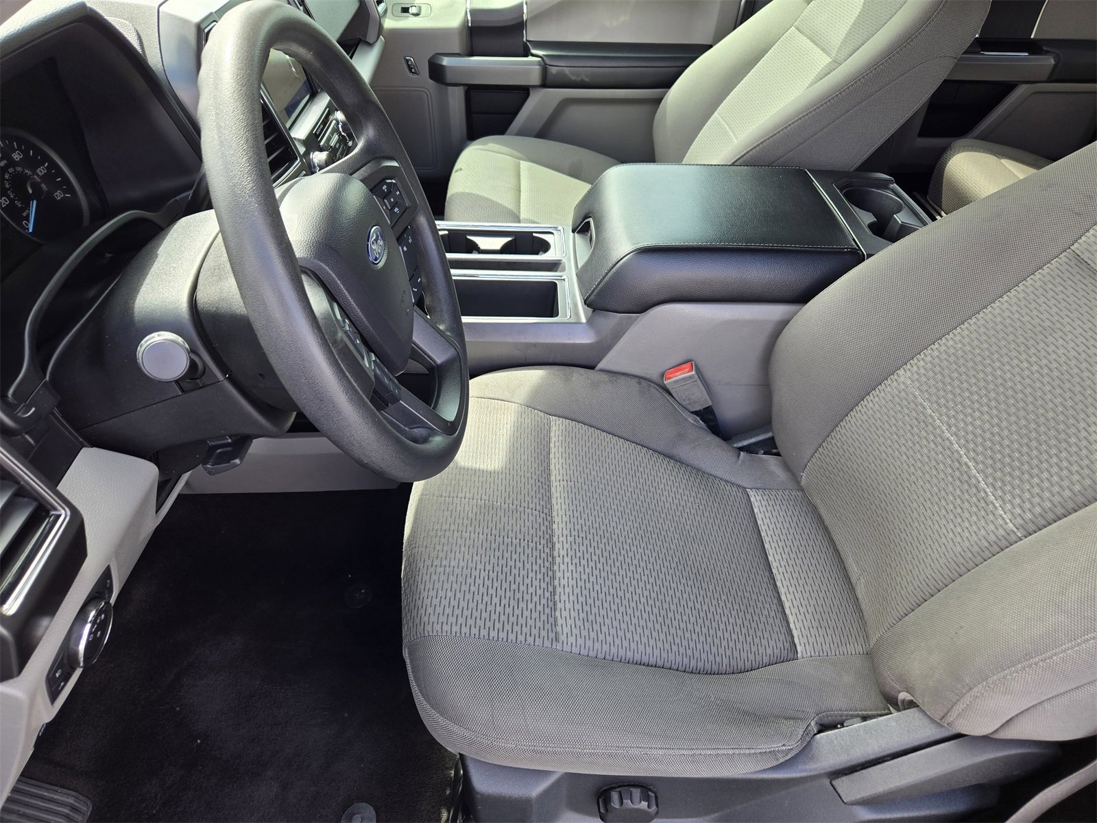 Used 2020 Ford F150 XLT image 12