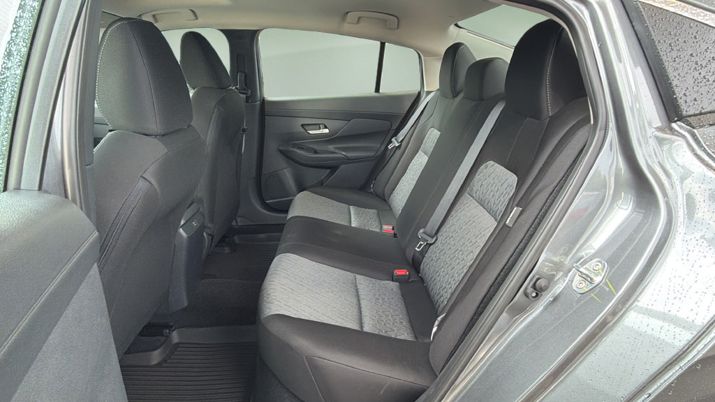 New 2027 Nissan Sentra SV w/ SV Convenience Package FWD image 18