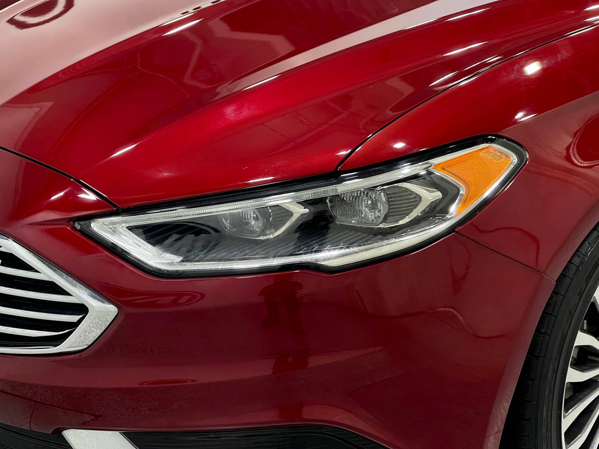 Used 2018 Ford Fusion SE w/ Fusion SE Technology Package FWD image 33