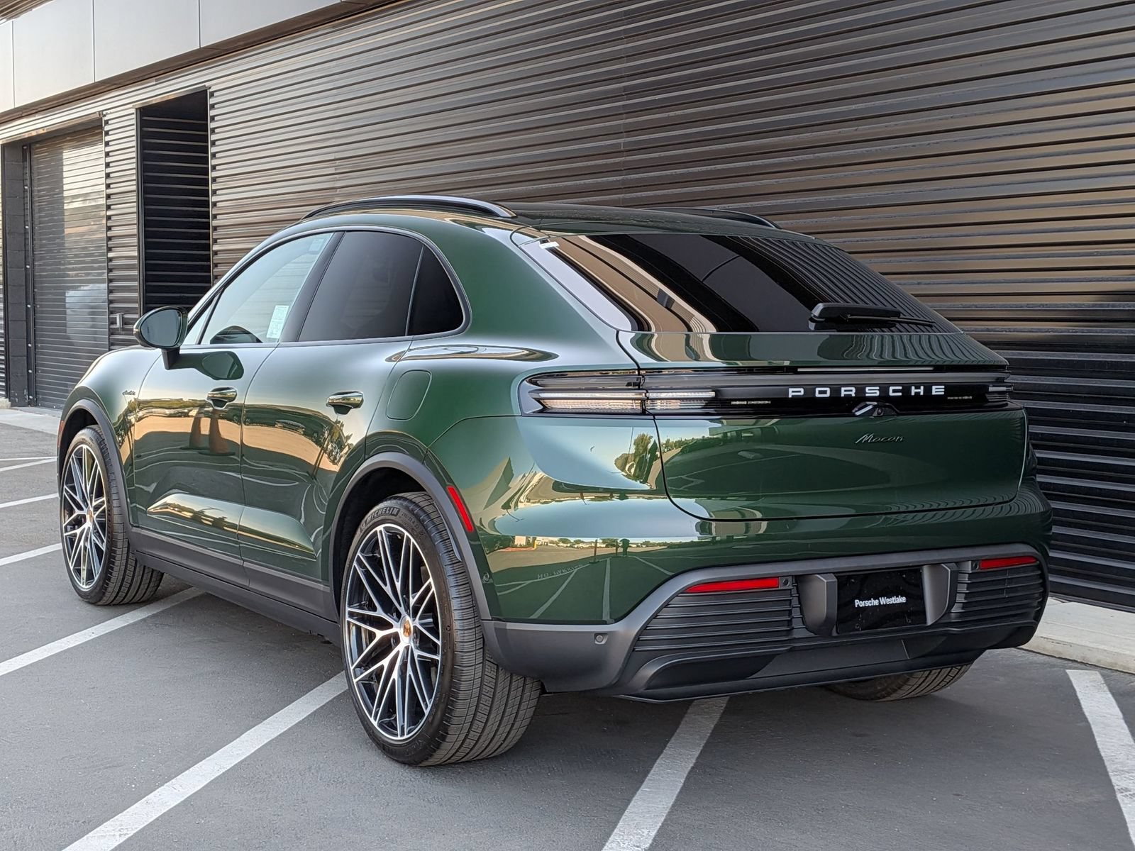 New 2026 Porsche Macan Electric RWD image 3