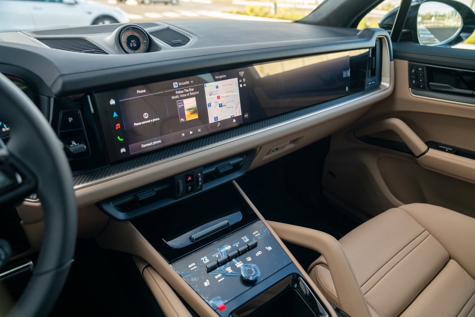 New 2026 Porsche Cayenne GTS image 16