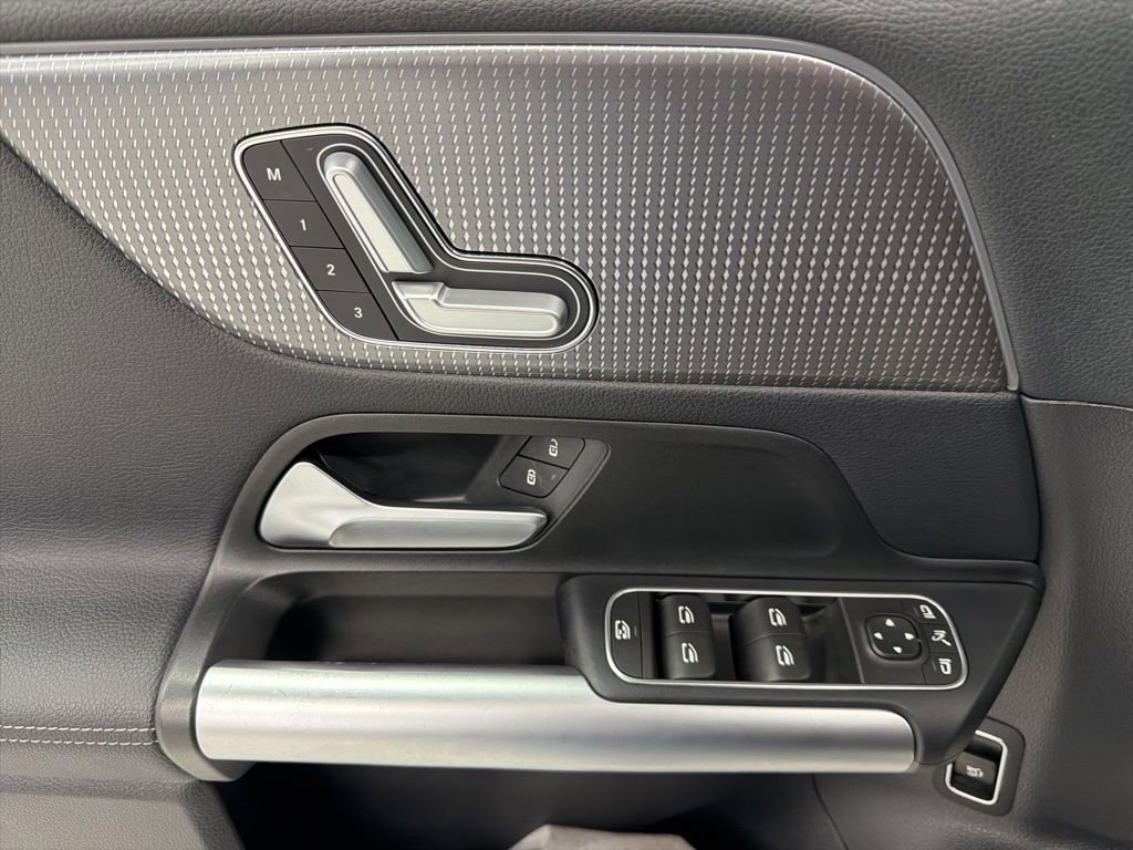 Used 2023 Mercedes-Benz GLA 250 image 14