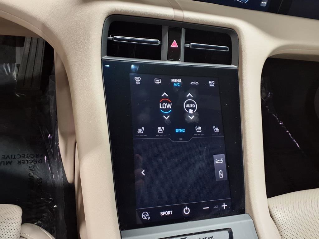 Used 2024 Porsche Taycan 4S image 6