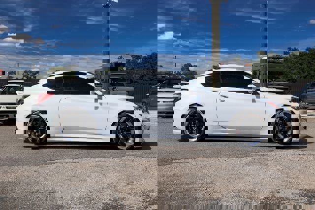 Used 2015 Hyundai Genesis 3.8 RWD image 15