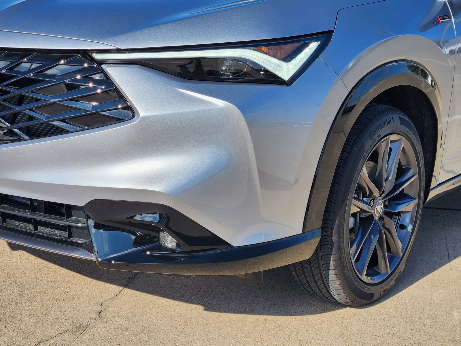 Used 2025 Acura ADX A-Spec image 9