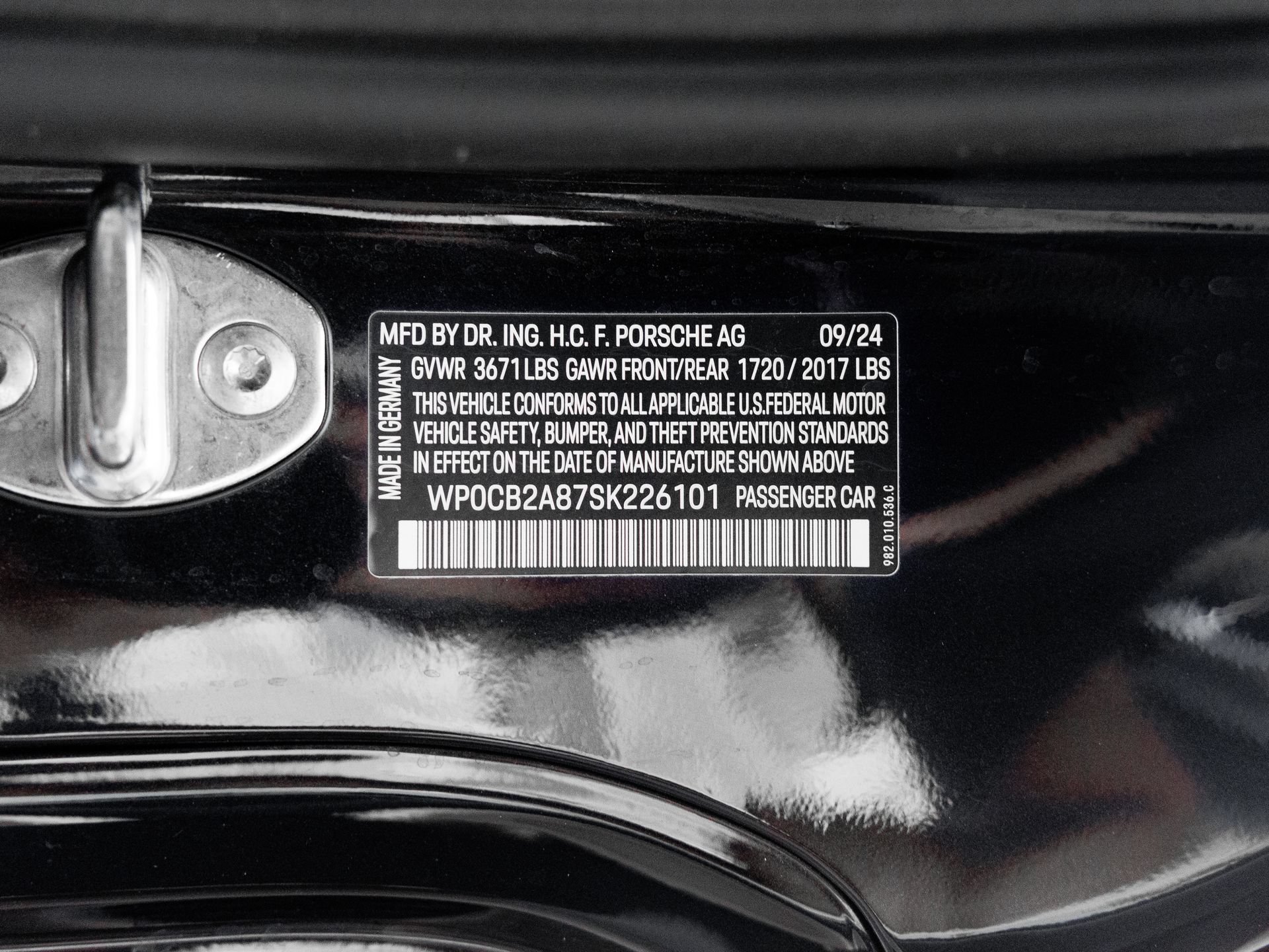 Certified 2025 Porsche 718 Boxster S RWD image 42