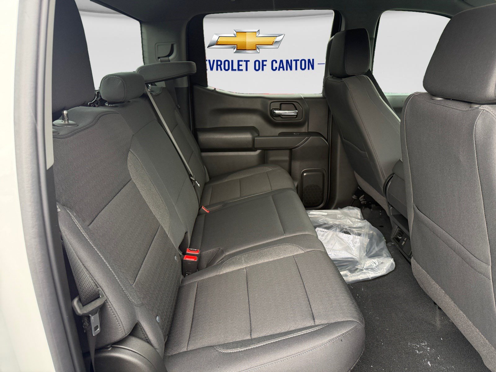 New 2026 Chevrolet Silverado 1500 Custom w/ Turbomax Blackout Package AWD/4WD image 15