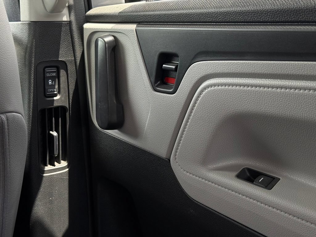 Used 2022 Honda Odyssey Touring image 46