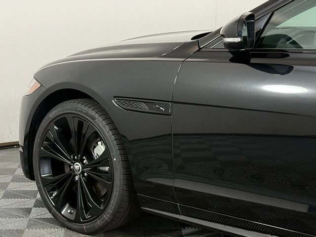 New 2024 Jaguar XF R-Dynamic SE image 14